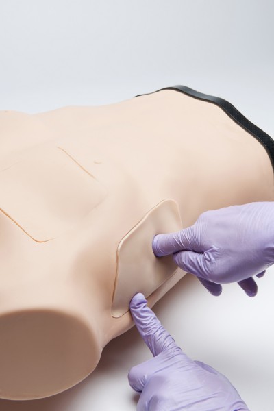 Truman Trauma patient simulator Chest tube insertion